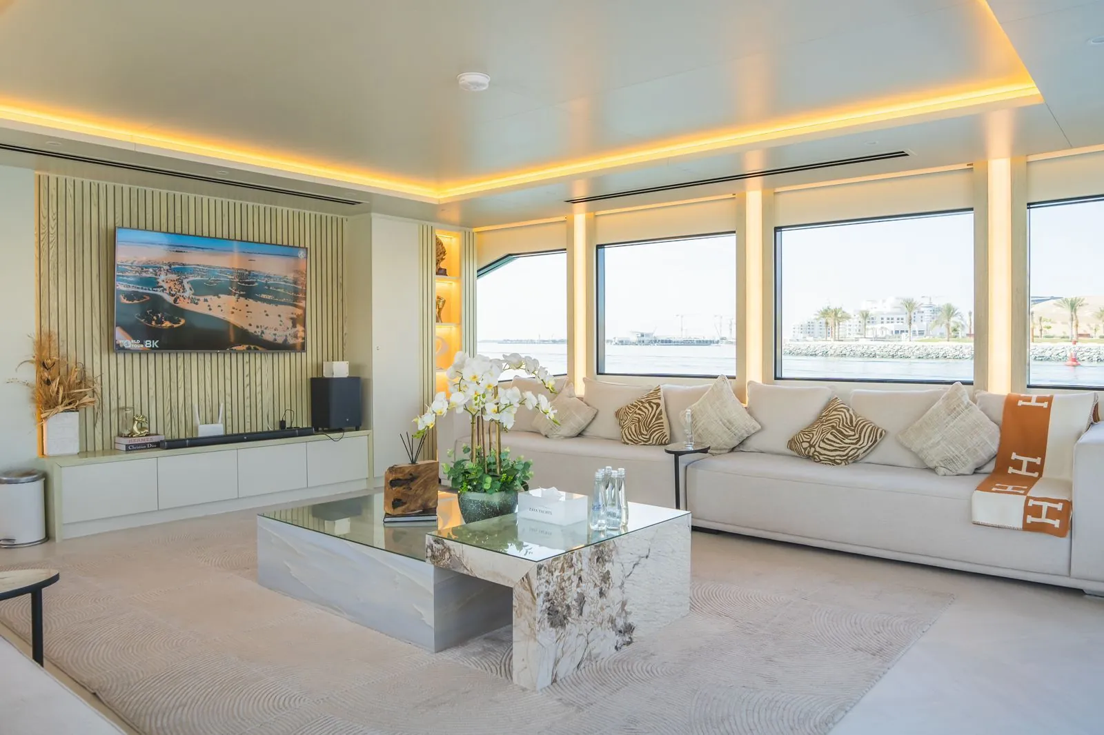 Celestia birthday yacht with jacuzzi in Abu Dhabi (7)
