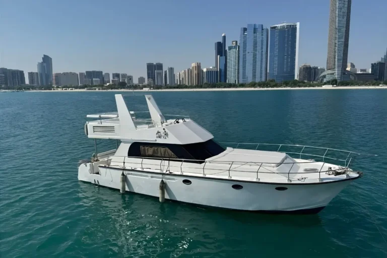 Silver Lantern birthday yacht in Abu Dhabi